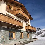 Apartment Paradise